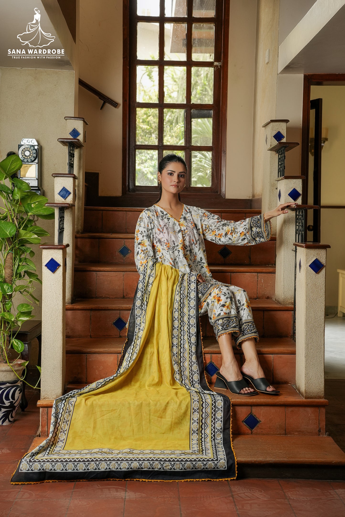 3 Piece Printed lawn Suit