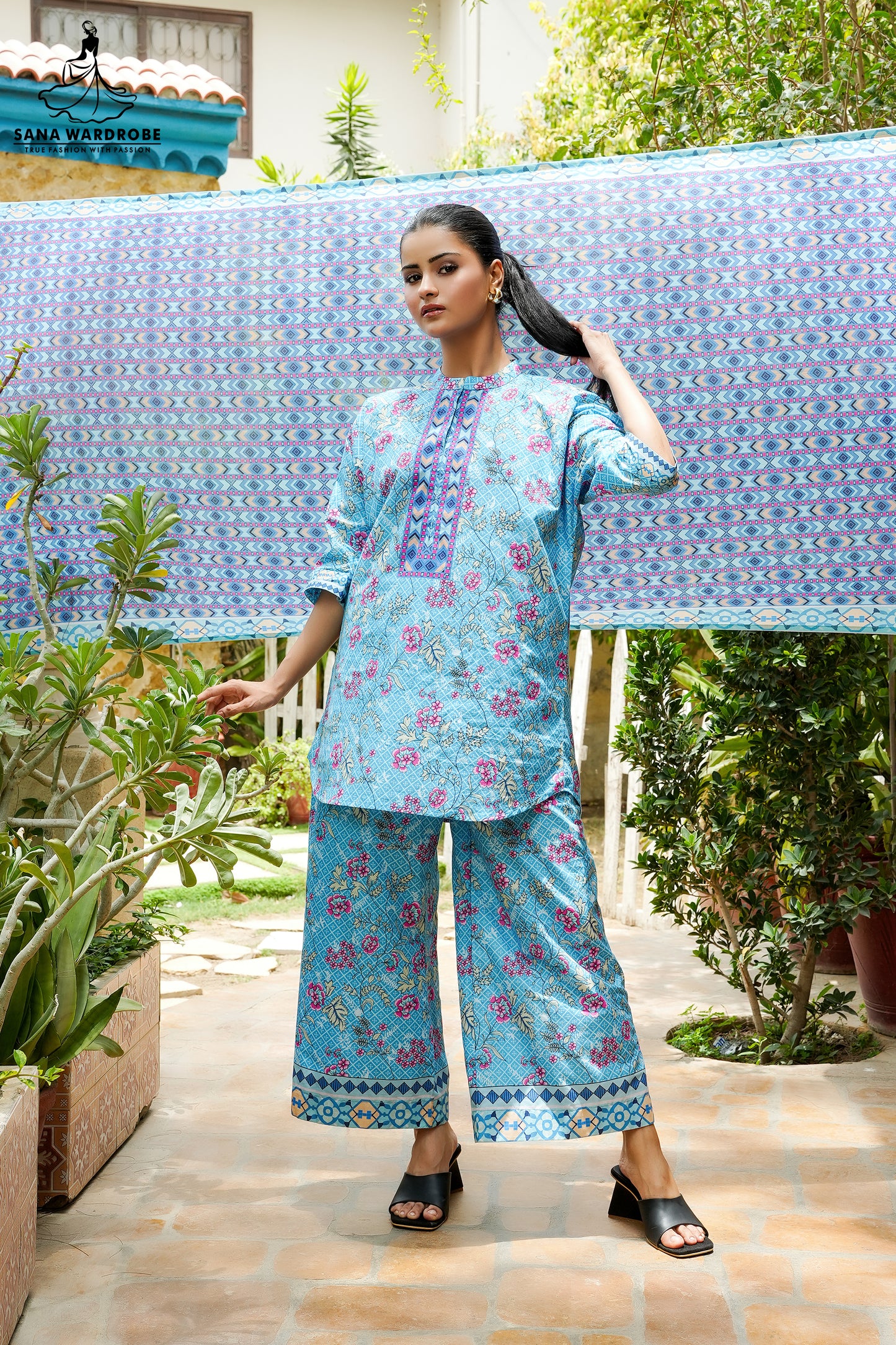 Pure Lawn 3-Piece Printed Suit