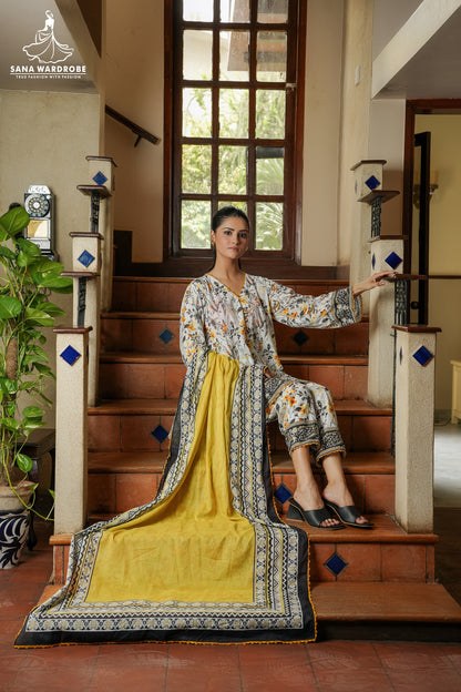 3 Piece Printed lawn Suit