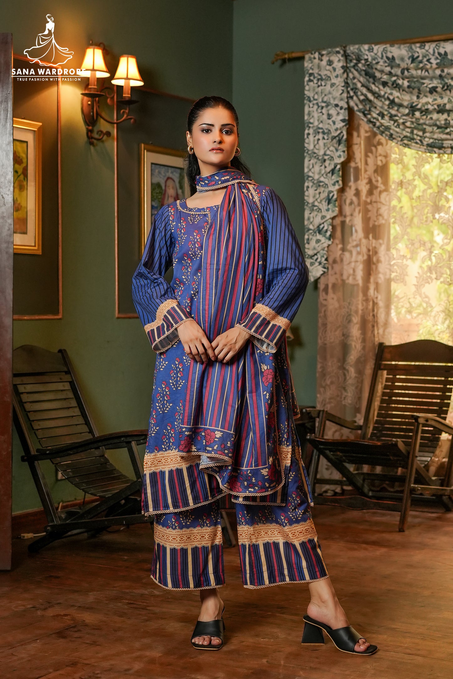 3-Piece Pure Lawn  Printed Suit